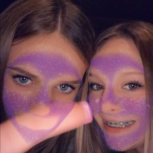 Meet your Posher, Jayara